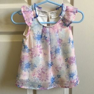 Precious lightweight gorgeous flowered baby top!